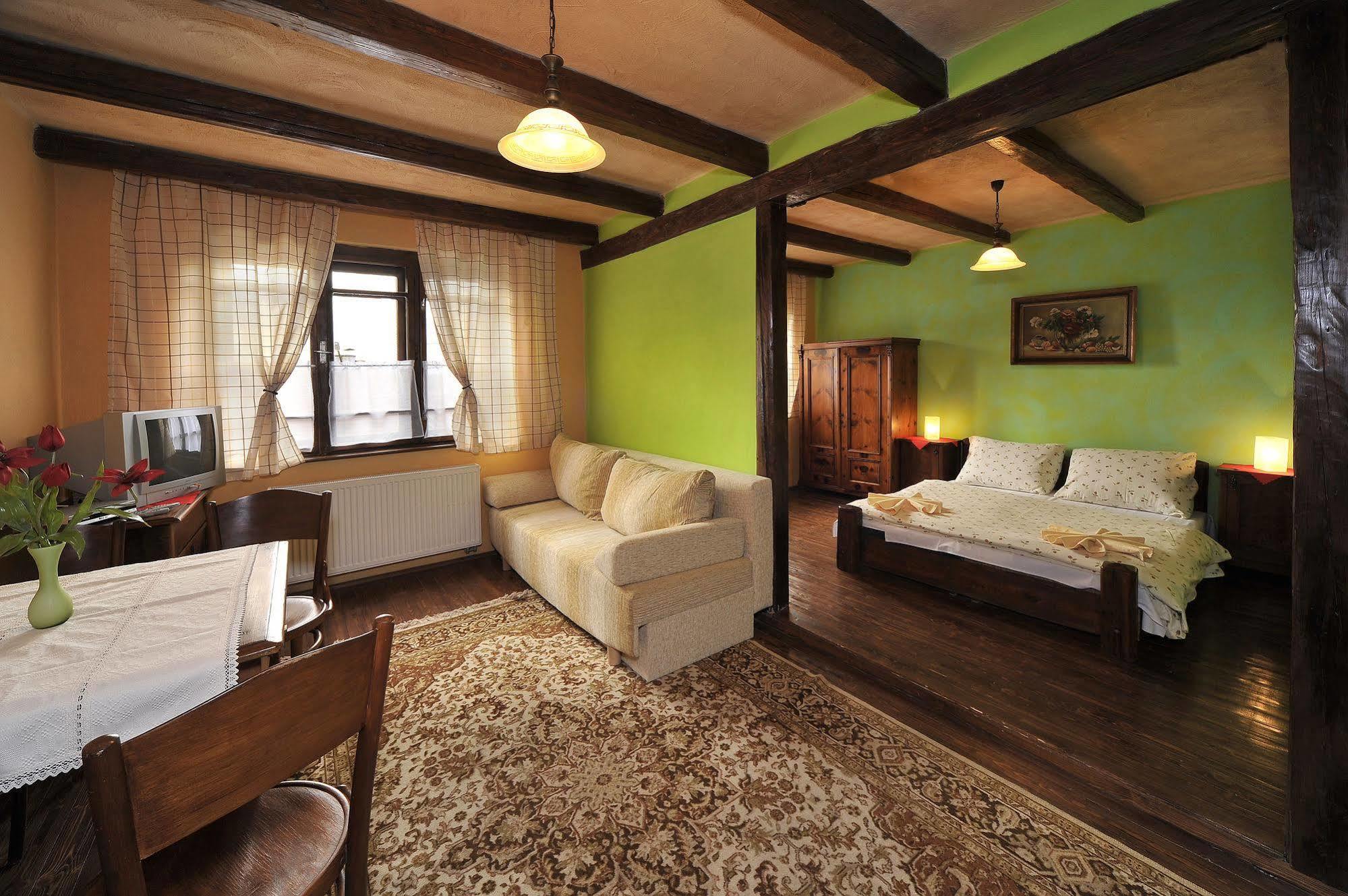 Apartmany Village Veľký Slavkov Eksteriør bilde