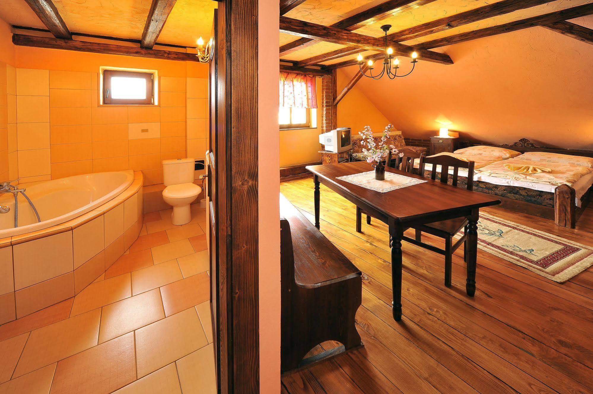 Apartmany Village Veľký Slavkov Eksteriør bilde